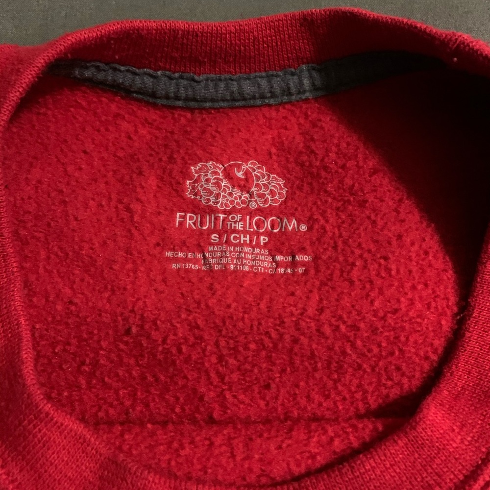Sweatshirts - Picture 2 of 6